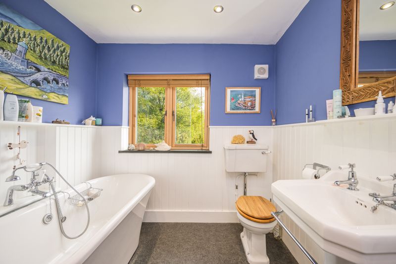 Bathroom- click for photo gallery